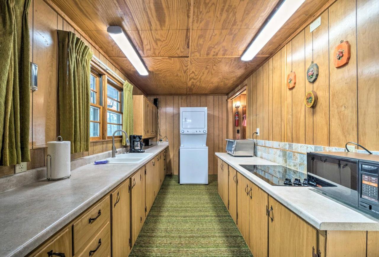Ruidoso Cabin With Forest Views And Covered Porch Екстер'єр фото
